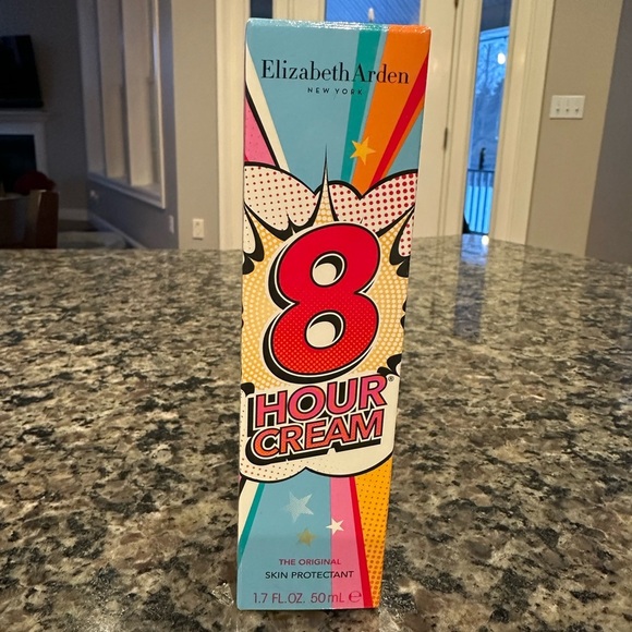 NWOT Elizabeth Arden 8 Hour Cream - Picture 3 of 4